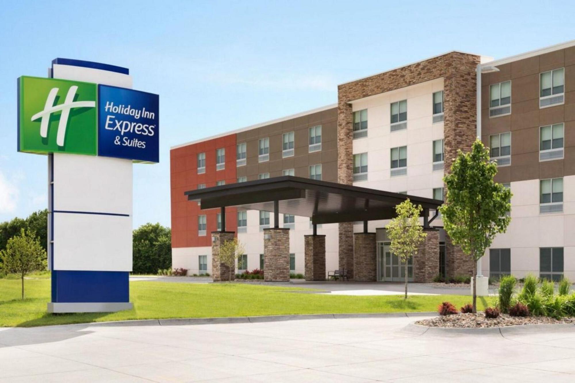 Holiday Inn Express & Suites Haltom City - Ft. Worth By Ihg Buitenkant foto